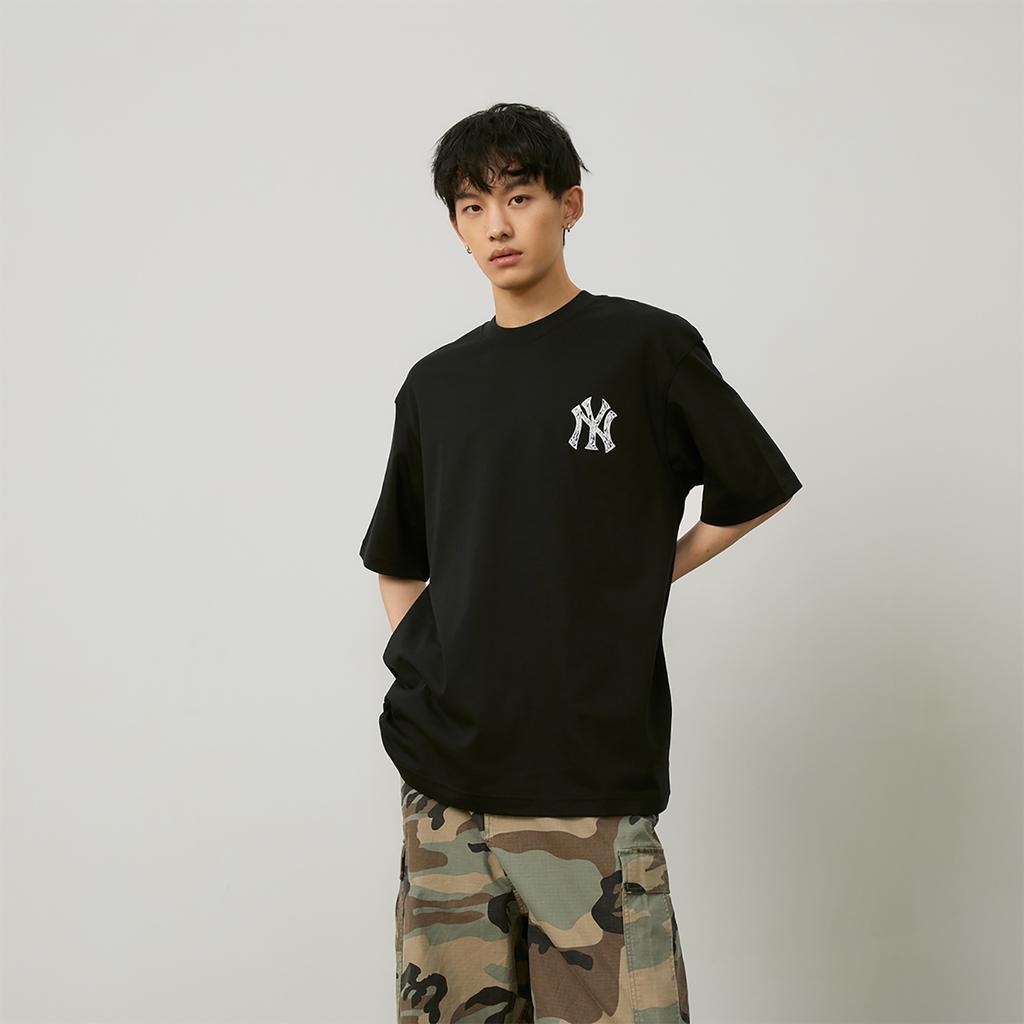 New MLB Base Logo T Shirts Unisex Black 3ATSU0143-50BKS