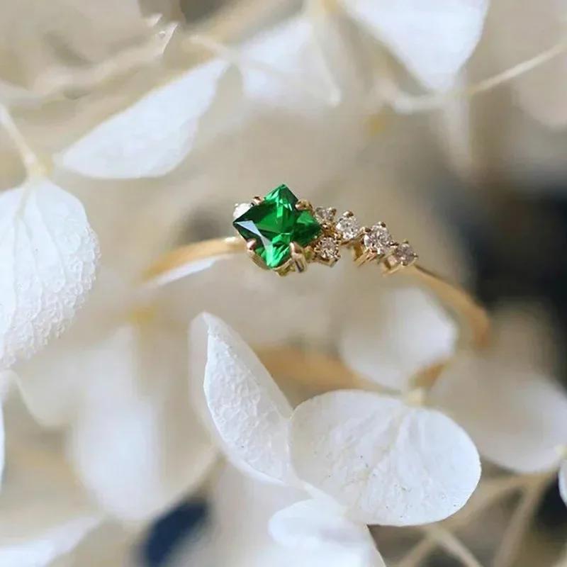 2026 New Luxury Fashion Green Zirconia Crystal Ring for Women's Engagement/Wedding/Anniversary Party Personalized Jewelry