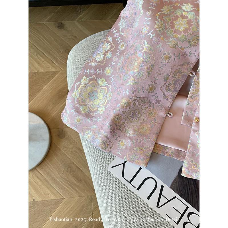 2025 early spring buckle satin embroidered jacquard vest, sleeveless top, vest for women