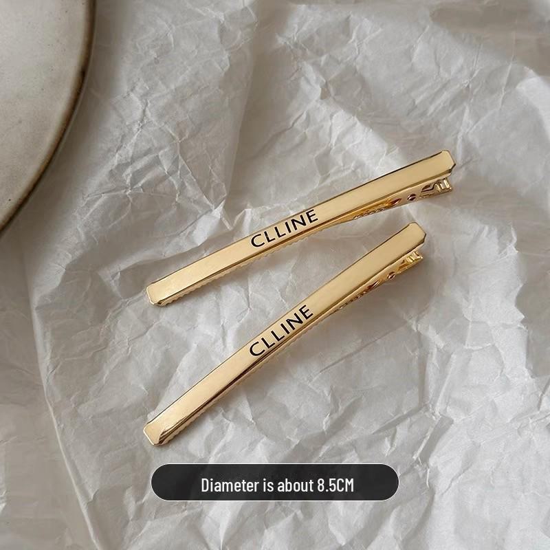 

Заколка для волос Mona Kim Silver Letter - Trendy Blogger Large Duckbill Clip for Bangs