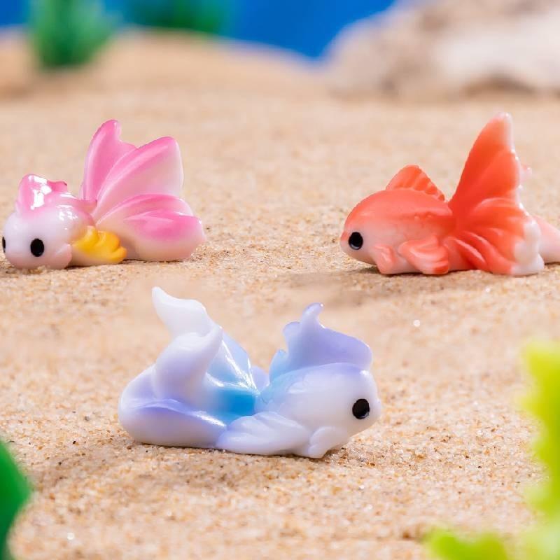 Color Toy Fish Aquarium Micro Landscape Decorative Ornament Red Purple Pink
