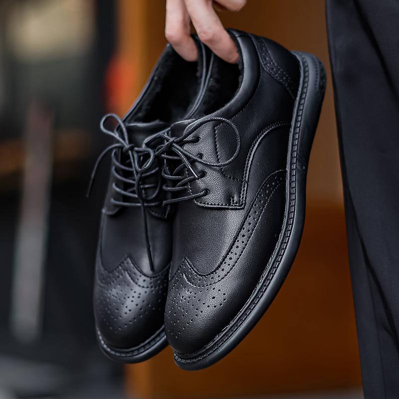 Mode Echtes Leder Herren Freizeitschuhe Handgefertigt Herren Schnürschuhe Outdoor Sneaker Freizeitspaziergang Oxford Schuhe Schlichte Brogue Flats