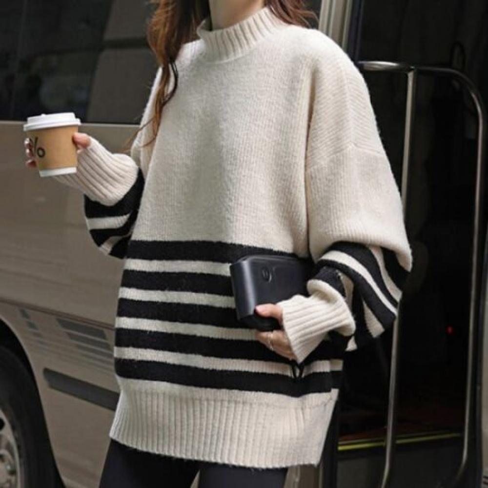 Navava Long Sleeve Knit Sweater Line Point Roundneck Nk2517