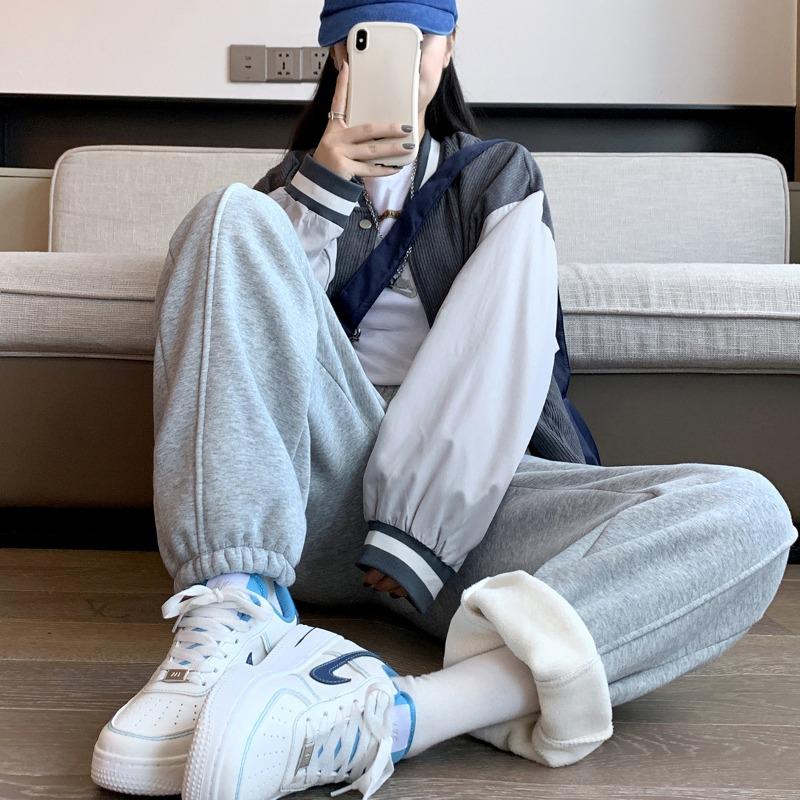 Sweatpants women's autumn and winter new loose casual pants slimming fleece thickened sweatpants high waist small man tied feet