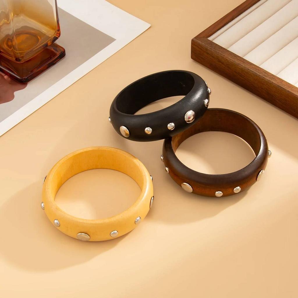 Salircon Vintage Wooden Round Star Rivet Wide Bangles for Women Ethnic Style Geometric Chunky Charm Bracelets Wristband Jewelry