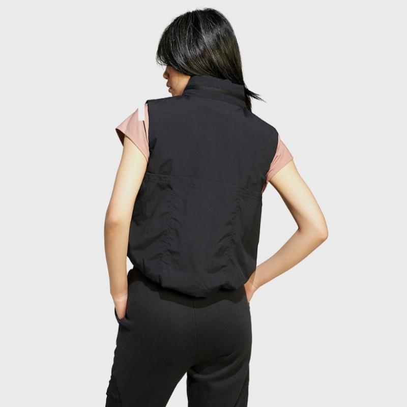 Adidas City Escape Crop Vesta   Černá Jf3418