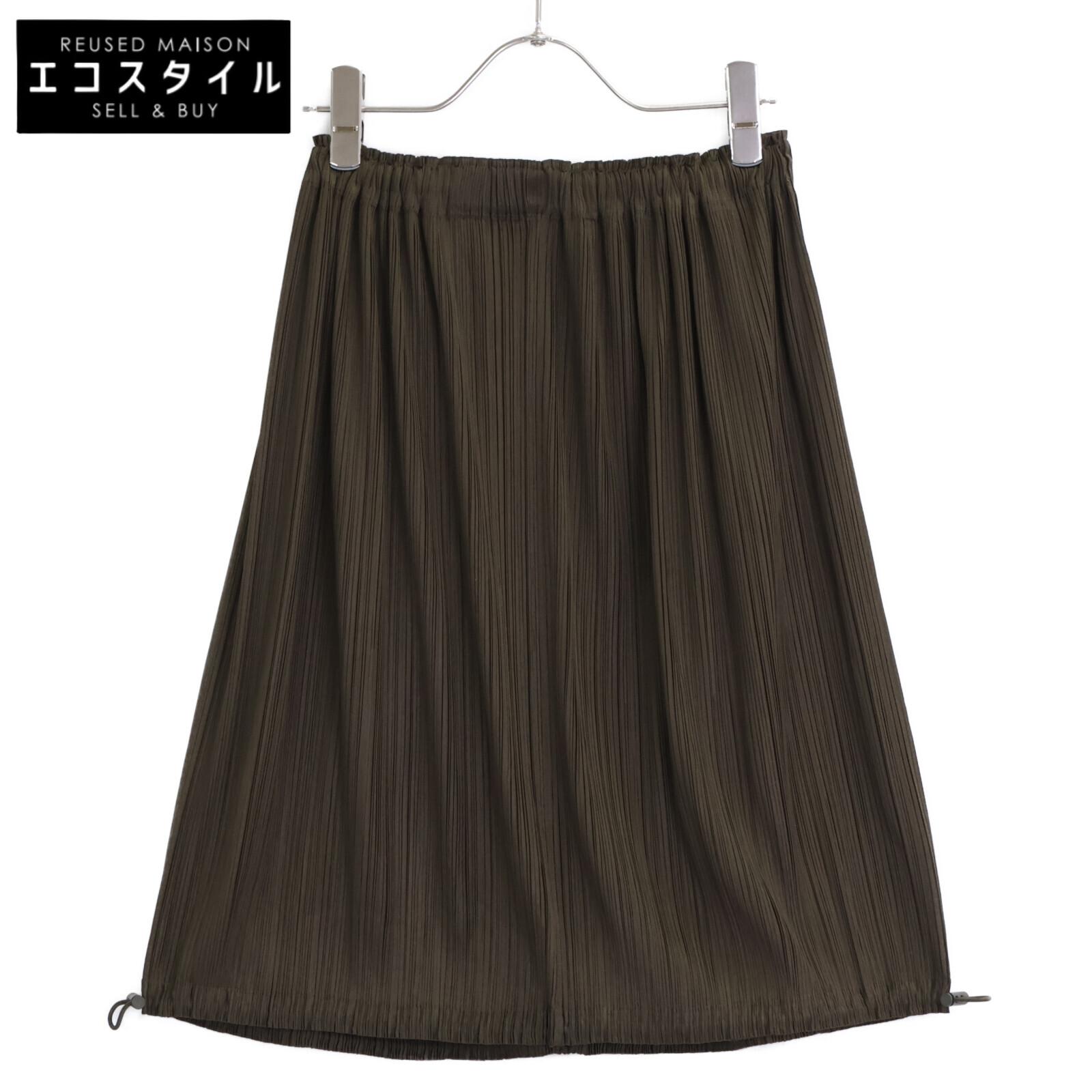 

PLEATS PLEASE PP81-JG206 18Stainless Steel Khaki Skirt skirt 1 khakiUsed