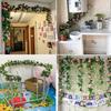 Rozenrank Kunstbloem: Plastic Plant voor Woonkamer, Airconditioningsbuis, Balkondecoratie, of Wandbekleding