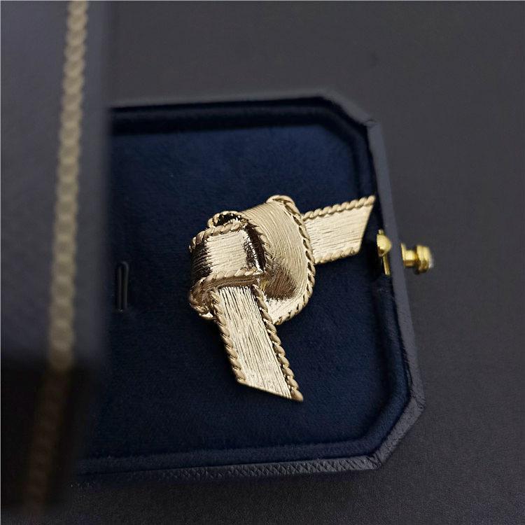 Broșă cu fundă de culoare aurie vintage Bijuterii femei și bărbați Nou 2023