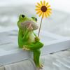 Garden Ornament Thinking Frog Holding Flower Shape Resin Statue Realistic Design Garden Pond Fountain Aquarium Figure