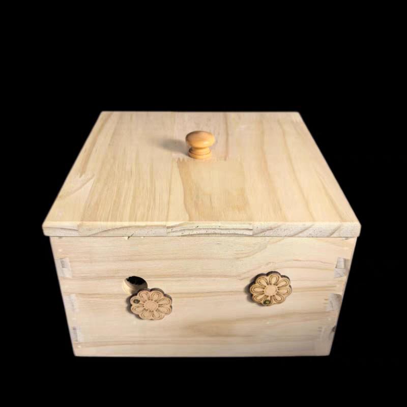 Ancient Wooden Moxibustion Box for Belly and Waist Therapy