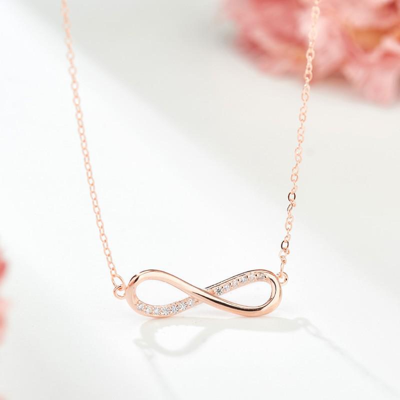 Elegant S925 Sterling Silver Water Drop Necklace - Women's Luxury Niche Design Choker with a Simple, Trendy Style.