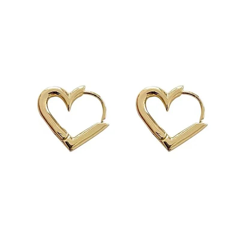 New Hollow Heart Earrings For Women Korean Edition Trendy Instagram Style Earrings Simple Small Exquisite Silver Needle Earrings