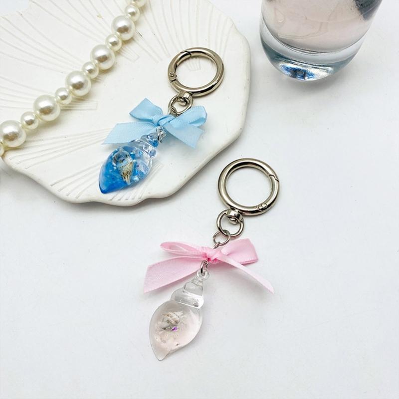 Stylish Conch Bowknot Keychain Stylish and Unique Keyrings Decoration Fashionable Accessory for Purses or Backpacks