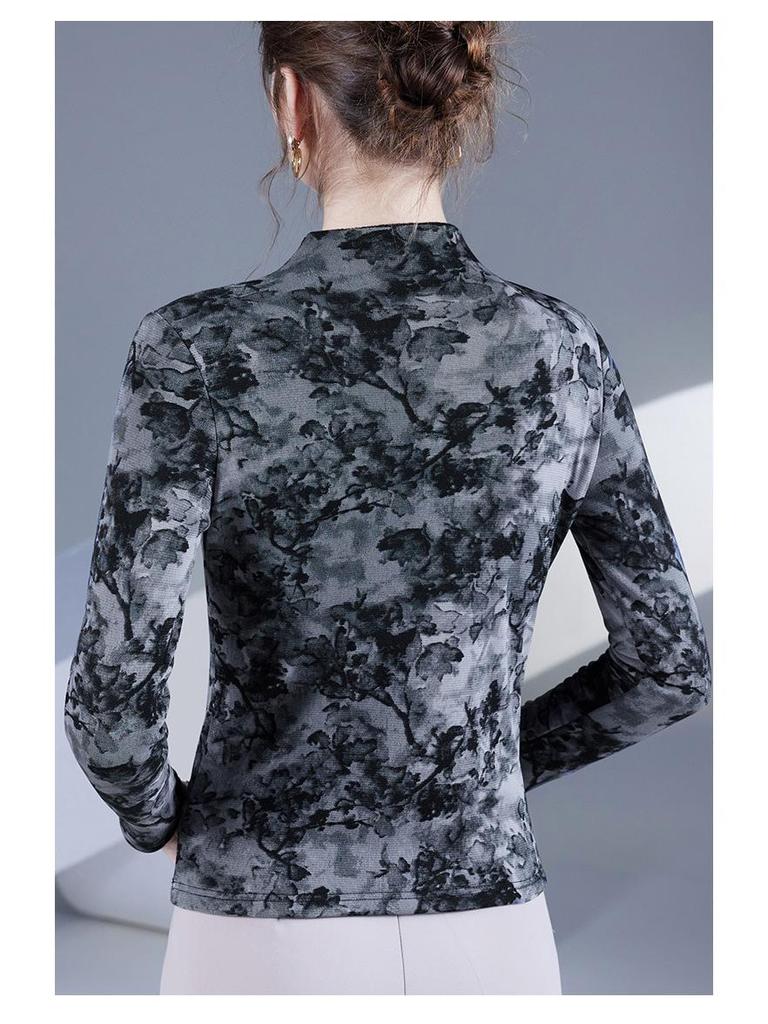 Neue Herbst-/Wintermode: Halbhoher Kragen Bedrucktes Langarm-T-Shirt mit Elastik und Samt.