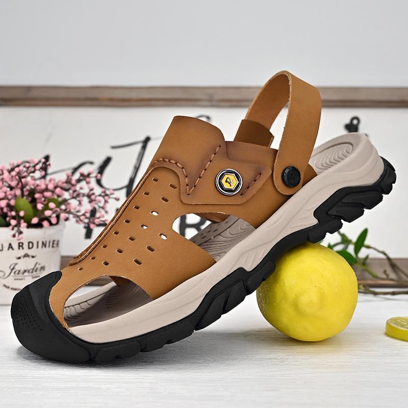 Fashion Mens Hollow Out Flats Leisure Driving Sandals  Anti-collision Toe Man Summer Slippers Wading Aqua Shoes Men Outdoor Sandals