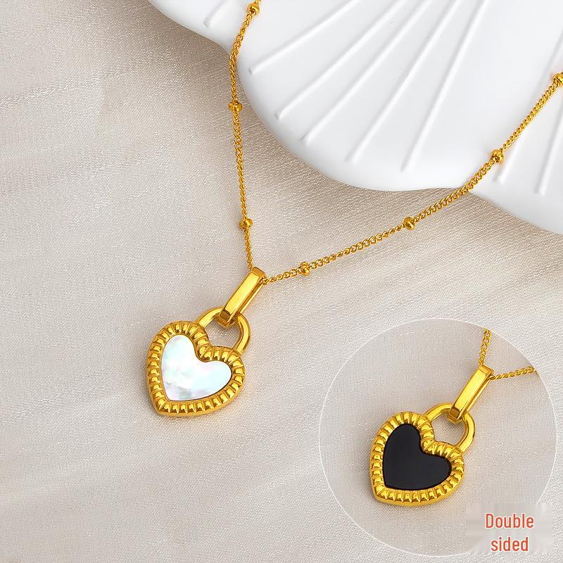 Double-Sided Black Peach Heart Necklace - Women's Niche Design, Light Luxury, 2022 Titanium Steel, Black & White Clavicle Chain.