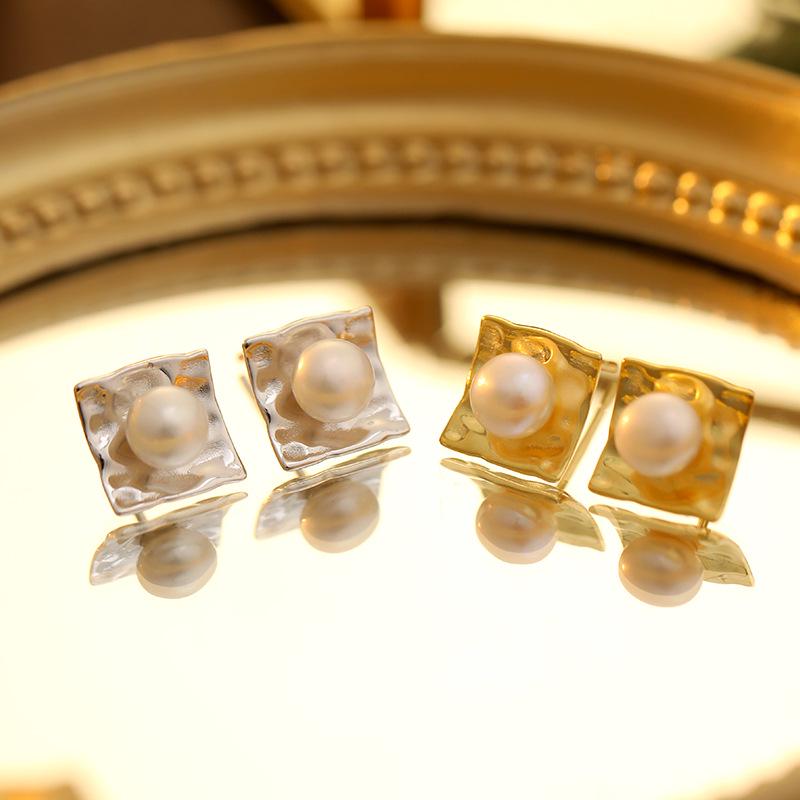 Banyan Tree S925 Silver Geometric Shell Pearl Earrings - Korean Trendy Niche Style