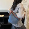 Large capacity bucket bag women 2025 fashion trendy Korean underarm bag versatile denim handbag shoulder tote bag