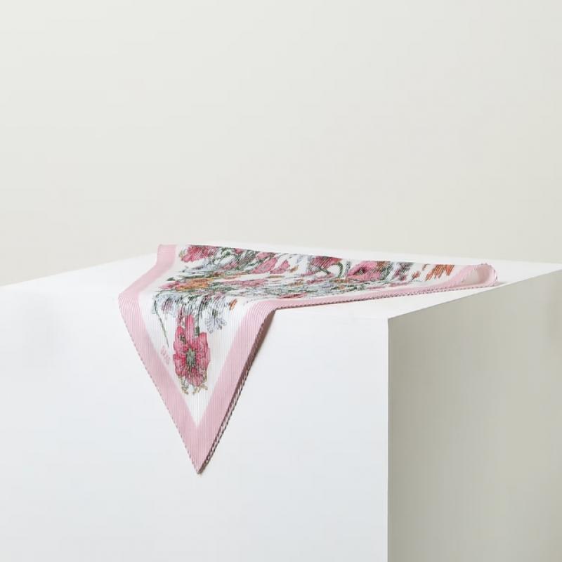 Daks Pink Flower Pleated Scarf Dcsc6e663p2