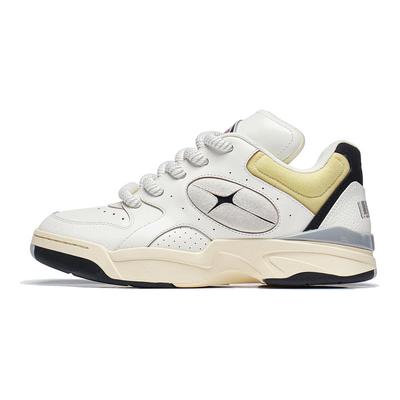 Li Ning Shooting Star Comfortable Shock Absorbing Wear Resistant Low Top Running Shoes Women Running Shoes Off-White AZGT085-1