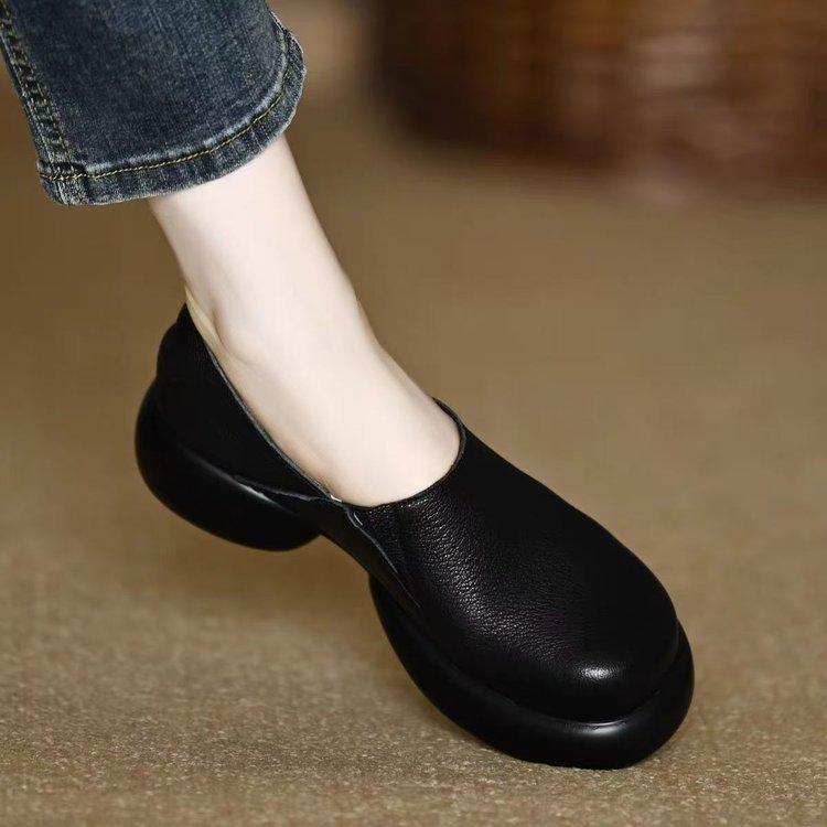 Broken size mother shoes soft sole single shoes non-slip women's small leather shoes round head large size women's shoes low heel single shoes