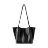 Retro style tote bag large capacity women's new soft leather bucket commuter bag versatile fashion women's shoulder bag
