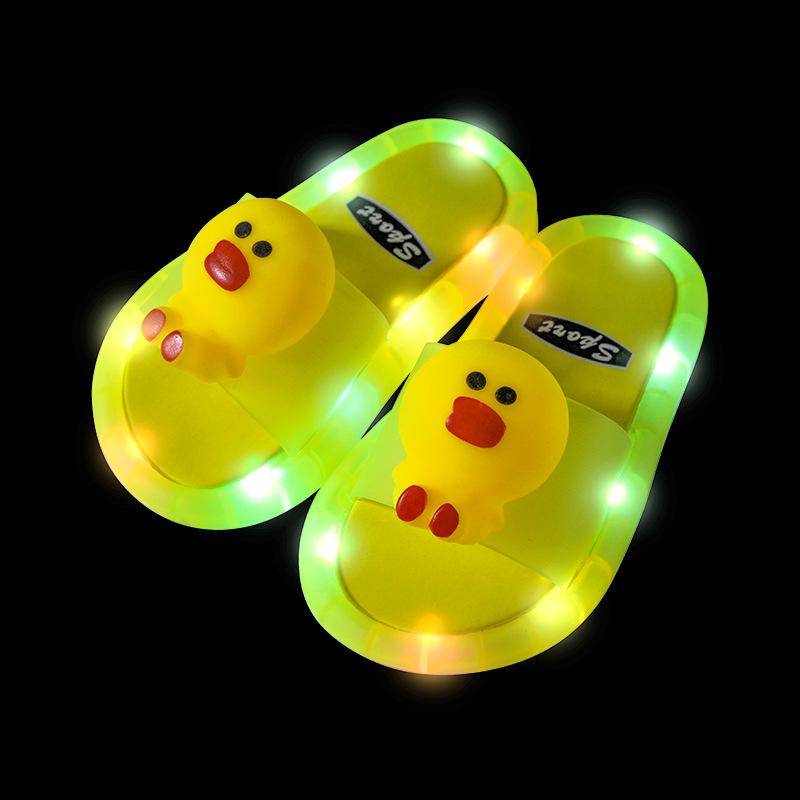 Children‘s Boys Girls Slippers Cartoon Animals Shoes Lighted Fashion Cute Shoes Bathroom Kids Gifts Toddler Slippers Flat Heels