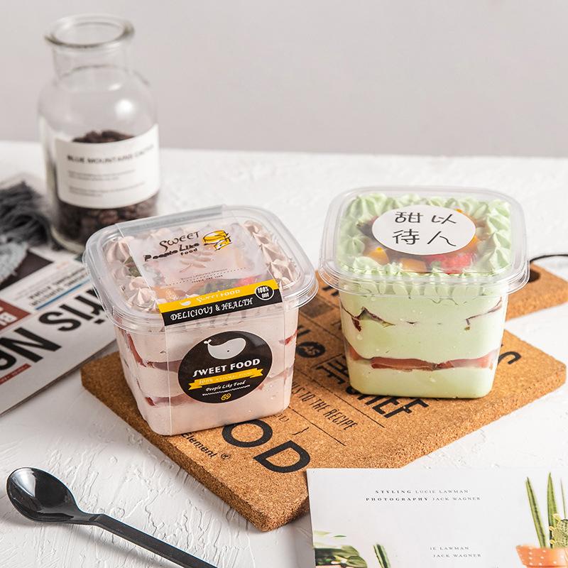 50 stk Plast Dessertkopper Med Låg 400 ml Genanvendelig Cupcake Beholder Klar Firkantet Enkelt Dessertæske Forseglet Mousse Kageæske