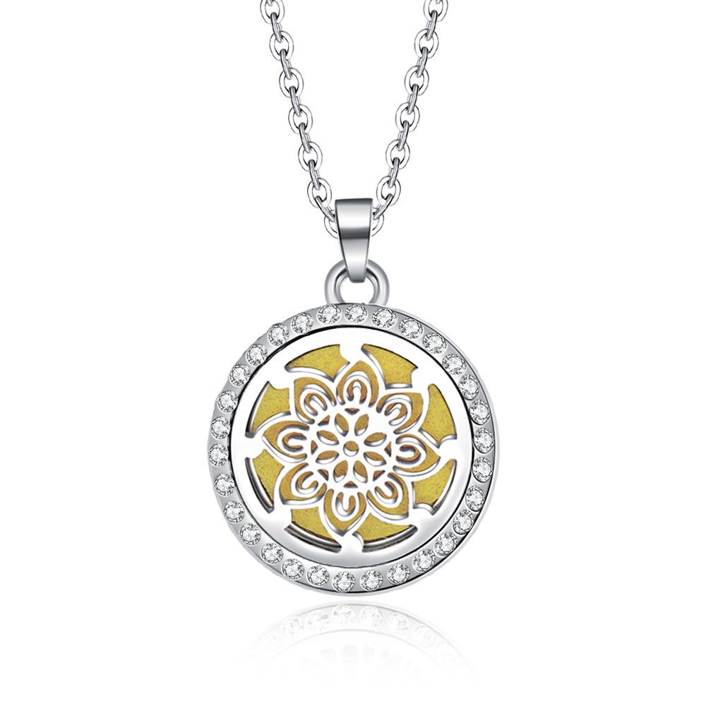 In-Stock Aromatherapy Hollow Diamond Pendant Necklace