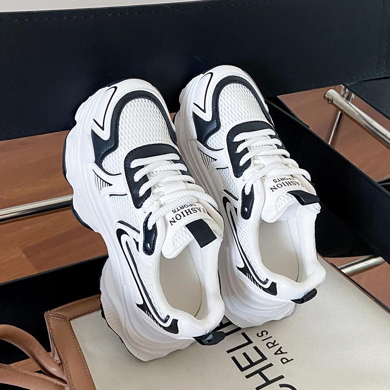 Jaro a Podzim Nové Dámské Boty Kůže Prodyšné Stříbrné Ležérní Boty Síťovina Silná Podrážka Měkká Podrážka Ultra Lehké Tenisky