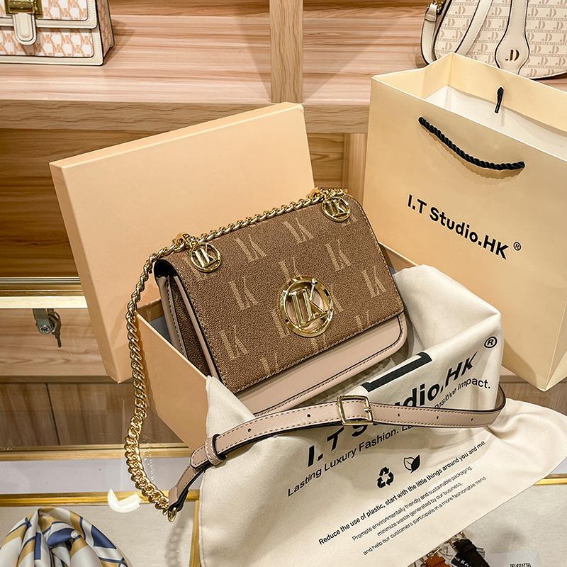 Řetízková taška pro ženy Nová módní a špičková kožená taška na jedno rameno, malá čtvercová taška pro letní tašku pro dámskou malou kabelku crossbody