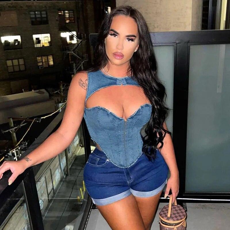 Vintage Blue Denim Hollow Out Sexy Tank Top For Women Fashion Sleeveless Crop Tops Woman Chic Buckle Slim Fit Corset Tanks 30726