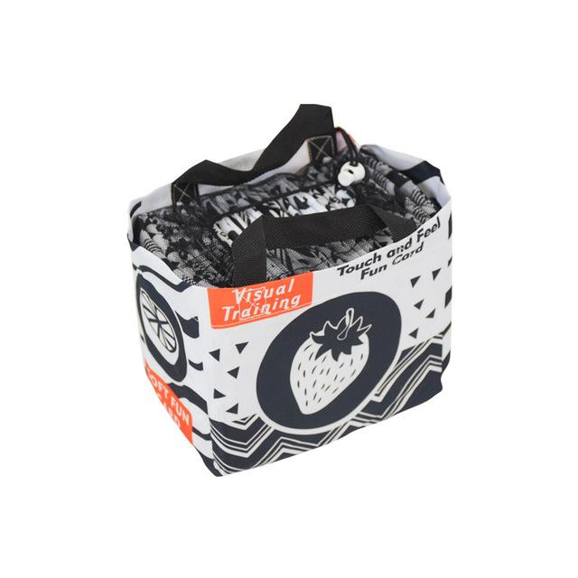 Tkaninowa książka karciana ABCD ucz się angielskiego alfabetu do nauki dzieci Abcdefghijklmnabc zabawka inteligentna dla 1 do 4 lat edukacyjna Montesorri