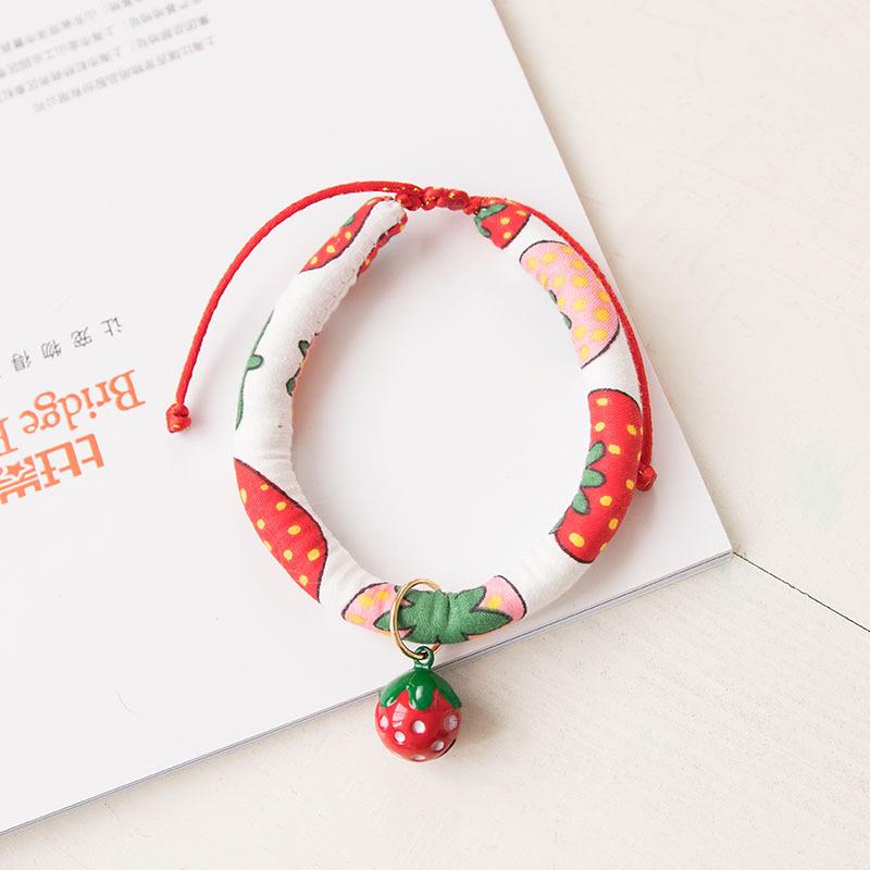 Japanese Japanese Zephyr Pet Collar Cute Little Strawberry Bells Cute Adjustable Accessories Cat and Dog Supplies