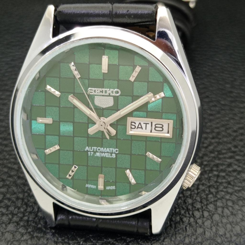 REFURBISHED AUTOMATIC SEIKO 5 MENS WATCH JAPAN MADE GREEN DIAL CUSTOM a440125-2 QV90-a440125