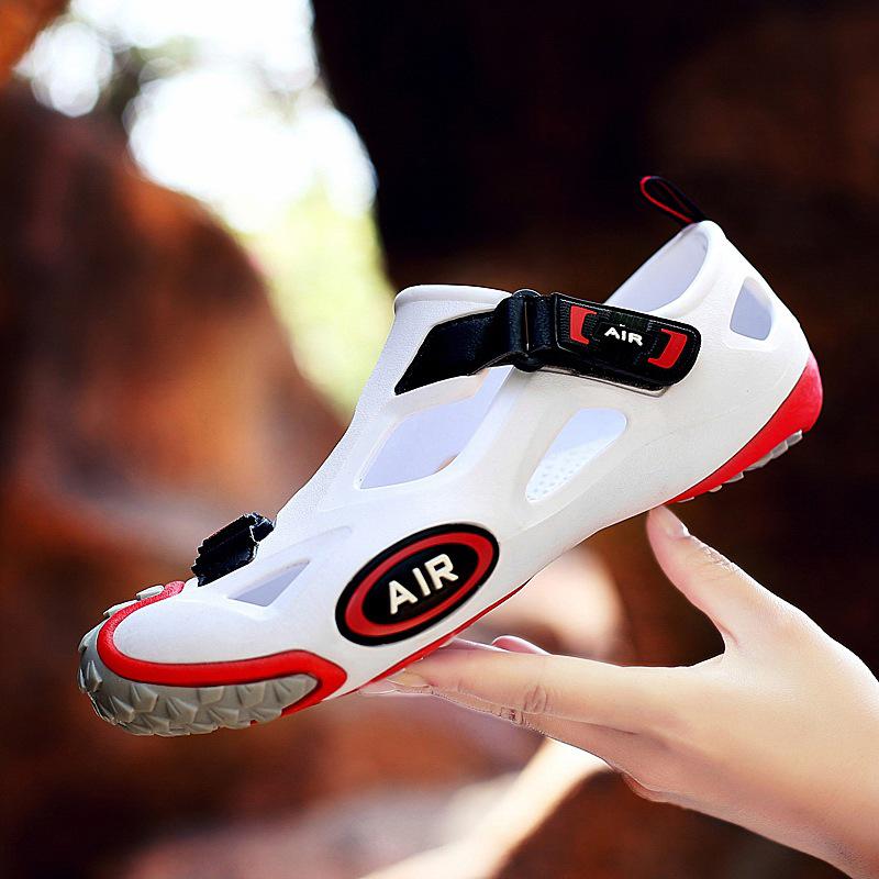 Summer Men's Sandals Outdoor Water Shoes Soft Non-slip Men Beach Sandals Bohemia Lightweight Footwear Unisex Sandals Sneakers