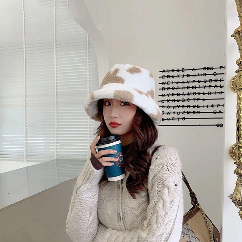 Pattern Lamb Plush Girl Panama Hats Female Hats Cow Print Caps Flannel Bucket Hat Korean Style Caps