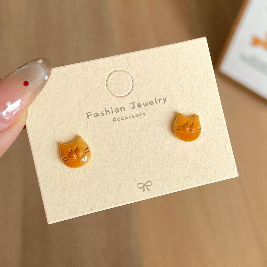 Mini Sterling Silver Cartoon Stud Earrings - Cute Autumn Winter Caramel Bread Design