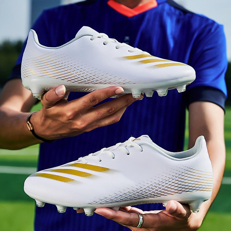 Cristiano Ronaldo Messi football boots, teenagers and students long spikes and nails competition training sneakers