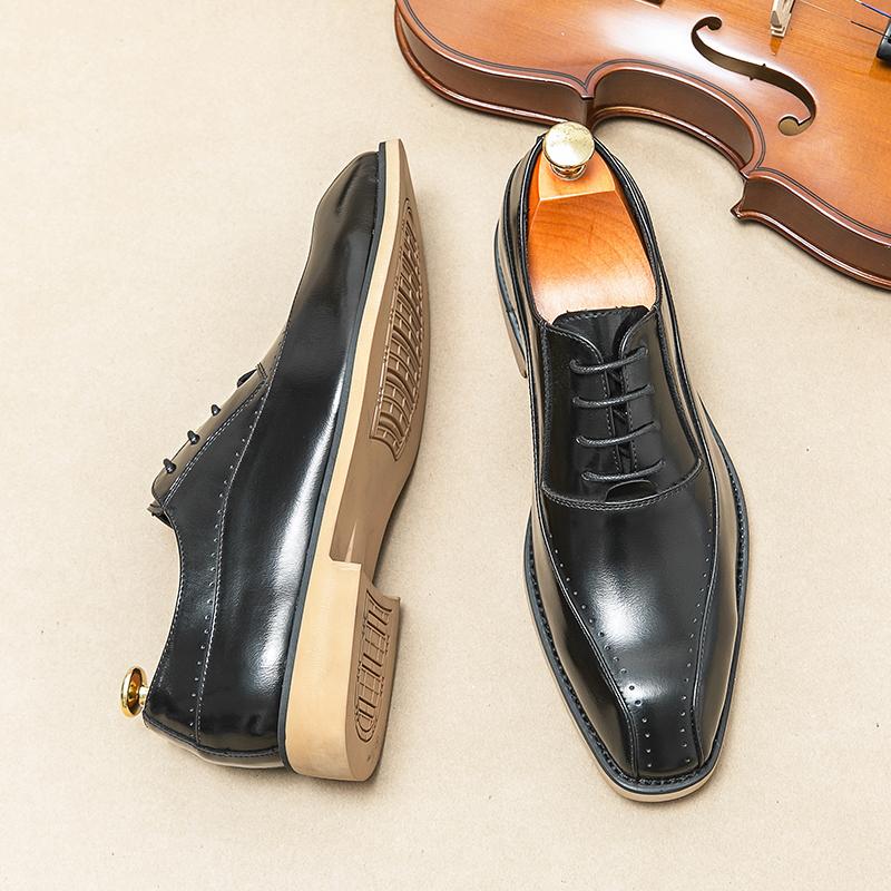 Fashion Formal Business Leather Flats Elegantes Mens Oxford Shoes Wedding Party Dress Shoes New Fashion Pointed Office Male Brogue Shoes