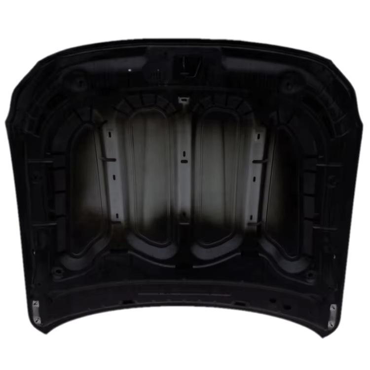 673004772: Hood for Maserati Quattroporte models (2013-2020).