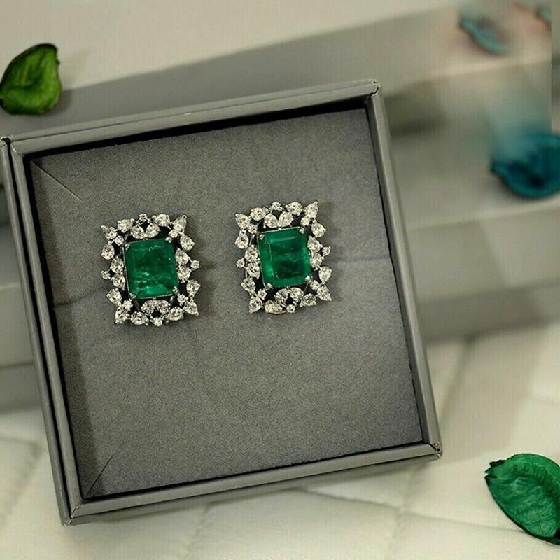 Medieval Imitation Emerald Earrings For Women, Exaggerated Light Luxury Earrings For Autumn And Winter Temperament, Princess Geometric Square Earrings