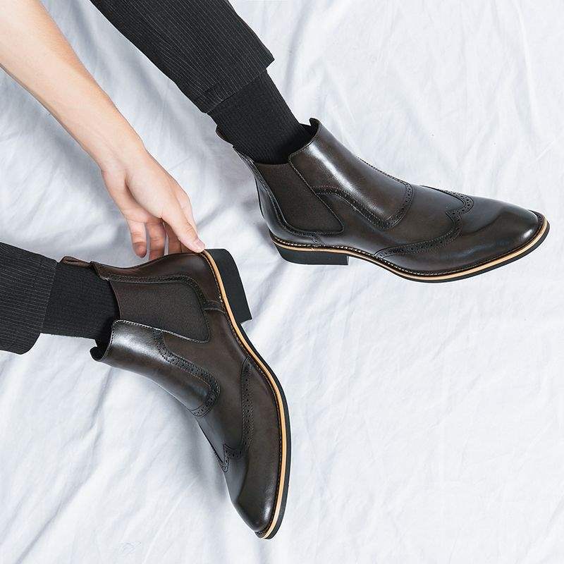 Korean Version of Chelsea Men's Boots Men's High-top Leather Shoes Pointed Men's Boots British Heightening Martin Boots Breathable Short Boots