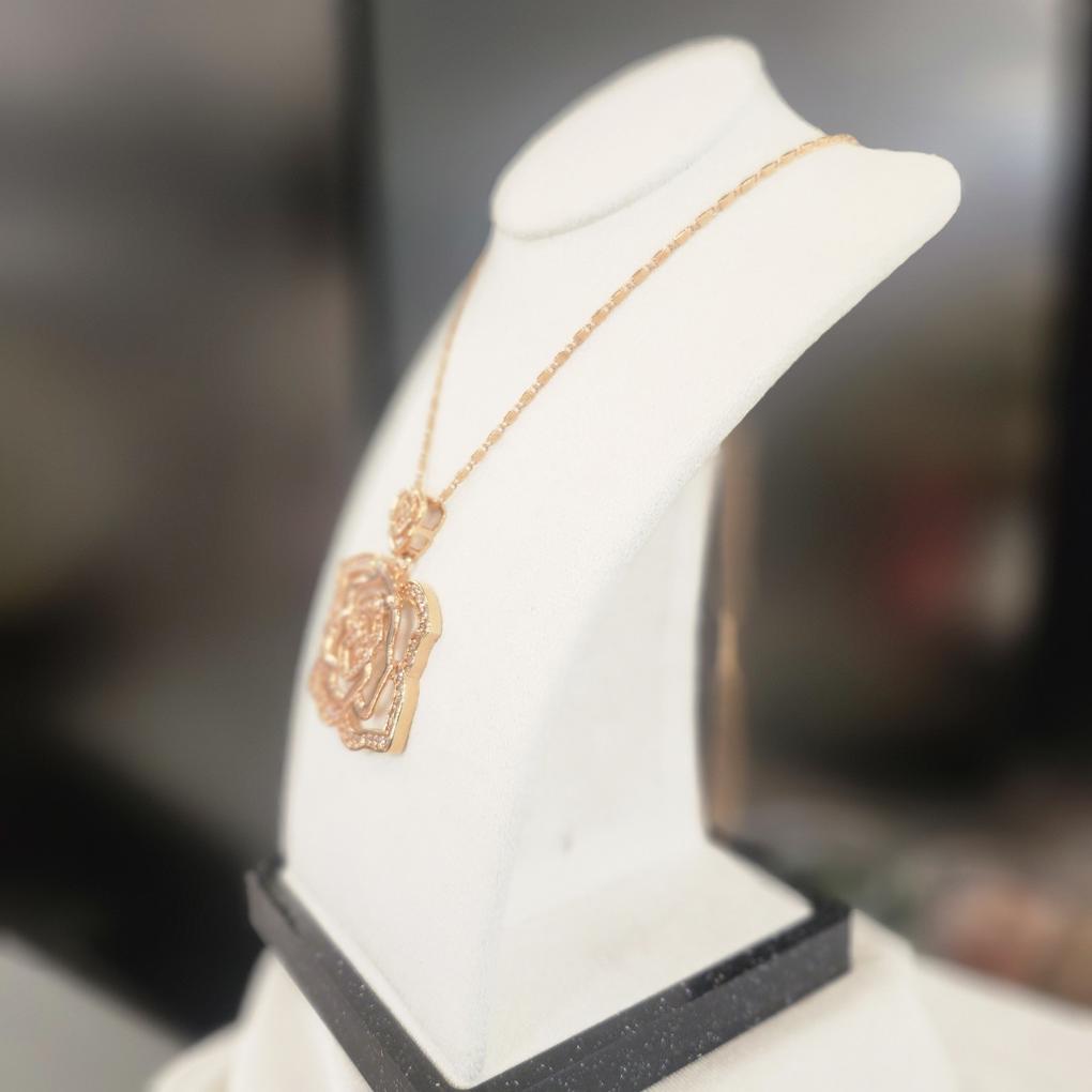 Atria Pink Rose N Flower Long Necklace JTONEFR0029PKF