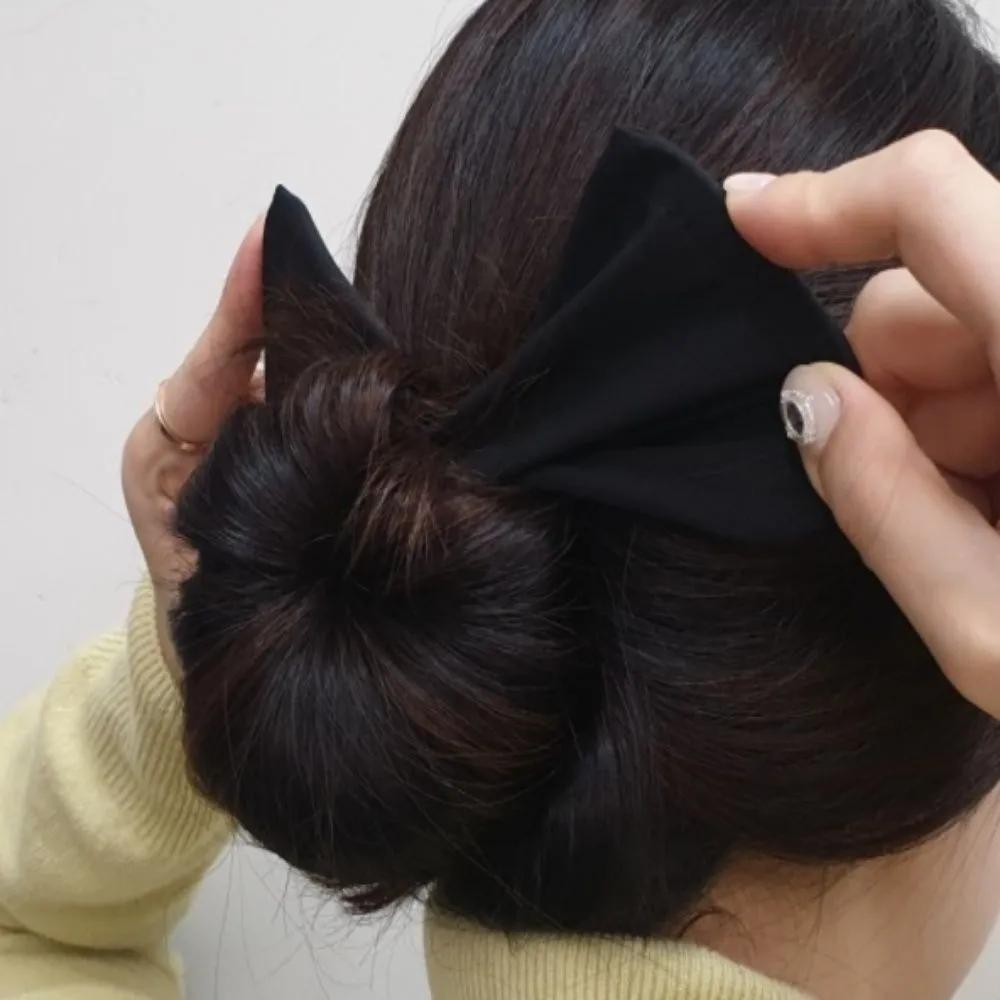 Ubiq updo hairband, tying long hair, hair tying ribbon, how to do an updo, wire ribbon