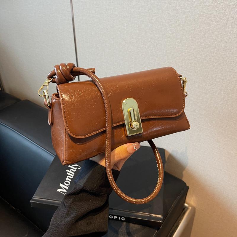 

Niche underarm bag women s new trendy retro small square bag versatile shoulder bag messenger bag коричневий