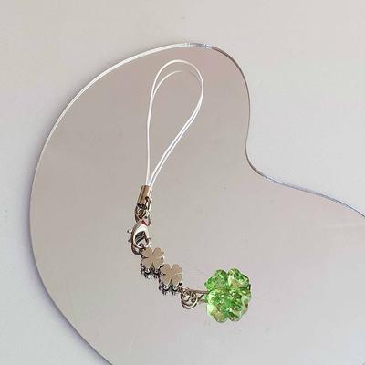 Handgefertigte Perlen-Telefonkette mit vierblättrigem Kleeblatt, Handyanhänger, bunter Schlüsselanhänger, dekorativer CCD-Anhänger, Handyanhänger, Accessoire