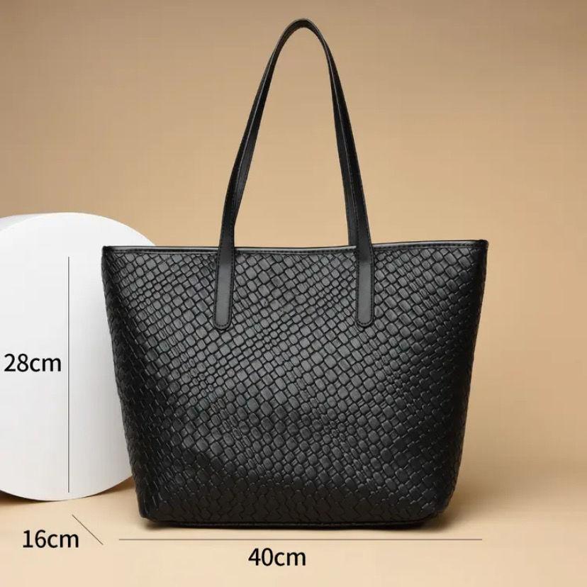 Woven Bag, Large Capacity Tote Bag, Women's Bag, Versatile for Commuting, Single Shoulder Women's Bag