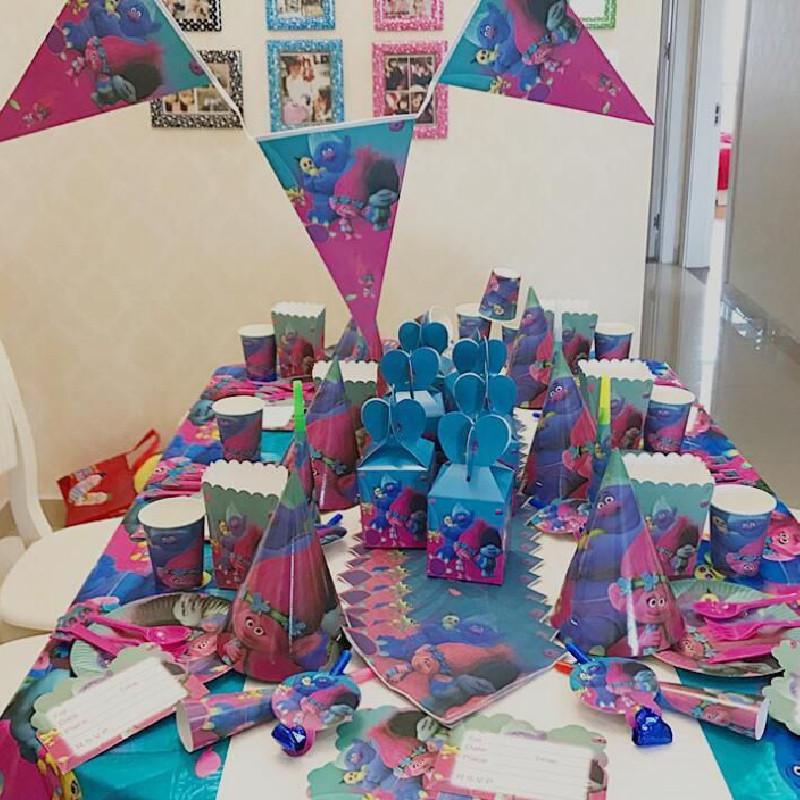 Complete Girl's Birthday Party Set Paper Plates Napkins Cups Balloons Decorations